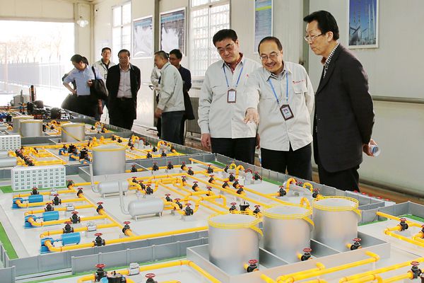 参观实训基地